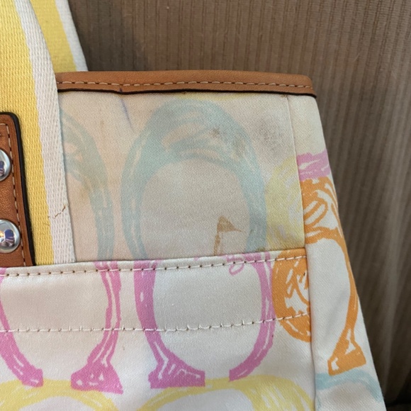 Coach Hampton Signature scribble tote - Picture 4 of 8